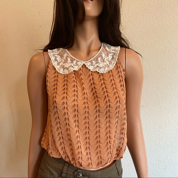 Forever 21 Sleeveless Top w/ Bird Print & Peter Pan Collar Size Small - Picture 2 of 14